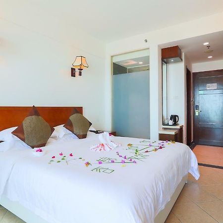 Rongjin Haiyue Hotel Санья Экстерьер фото